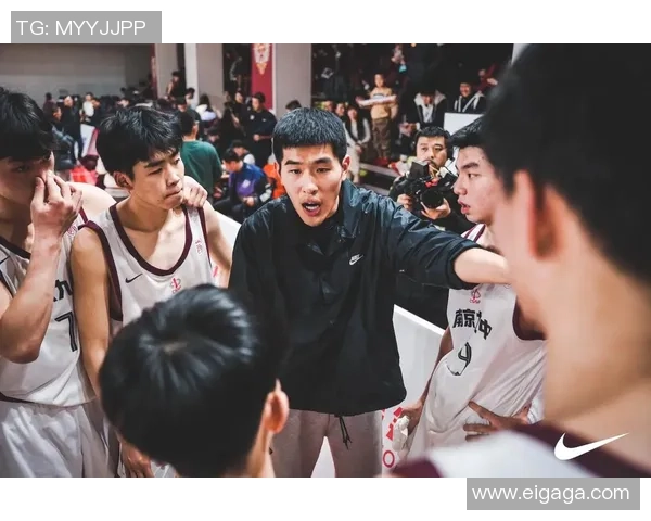 南京篮球队比赛经验的变革与热议引发的思考与启示