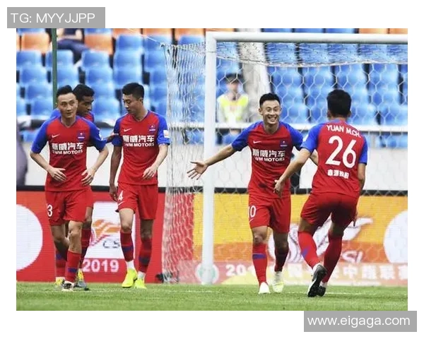 重庆足球队战术实力强劲荣登全国足球战术排行榜第二名